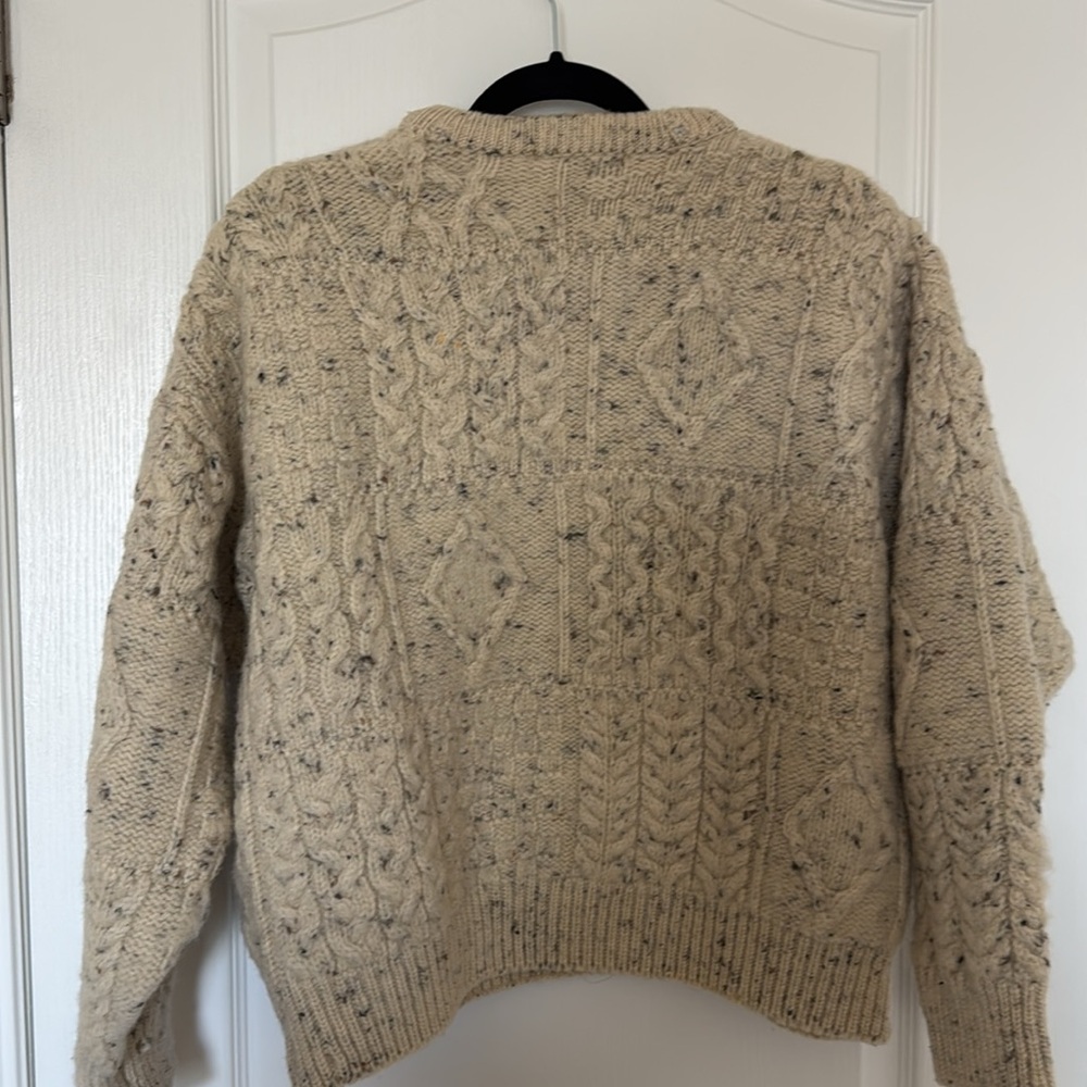 Celtic Country small thick cream cable knit sweater - Picture 5 of 10